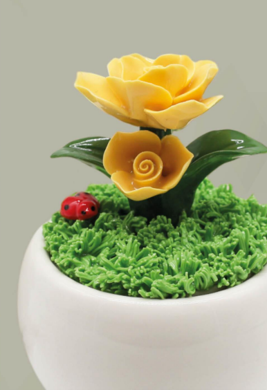 Piantina Estate con Coccinella Portafortuna – Ceramica Artigianale